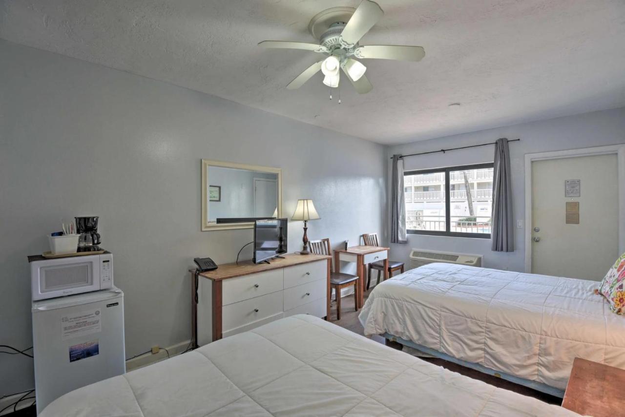 Coastal Waters 108-109- 2 Bedroom 2 Bath Pool Side Condo! New Smyrna Beach Buitenkant foto